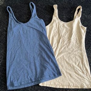 Tank tops: White-XS, Blue-S